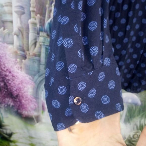 🌺 - Blue talbots button down shirt - Picture 4 of 5